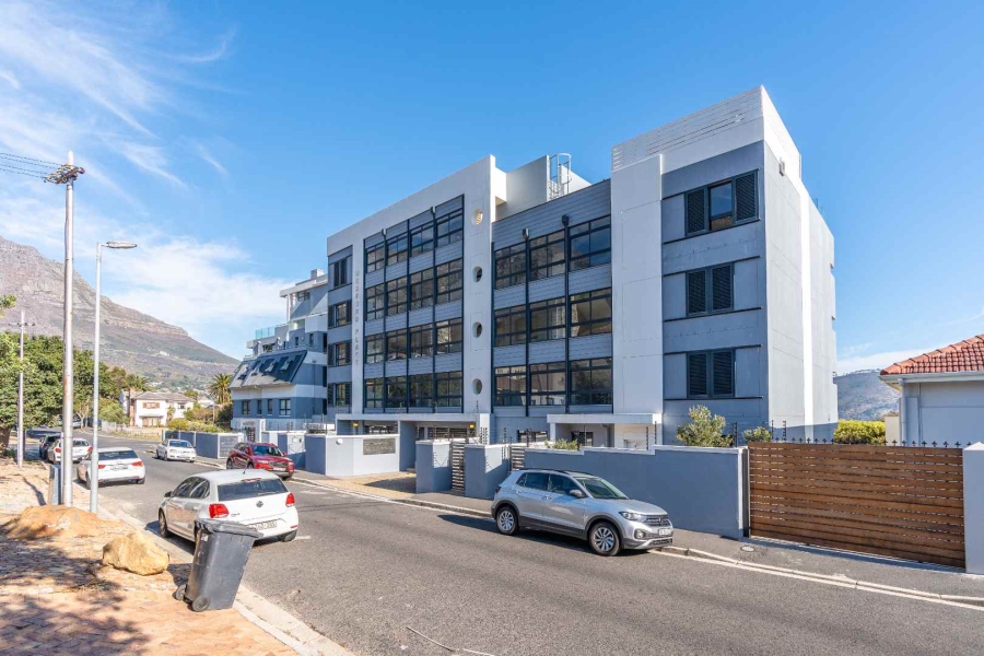 To Let 2 Bedroom Property for Rent in Vredehoek Western Cape